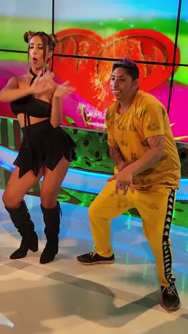 Chuchu en #pasiondesabado con las #bailarinasdepasion  #chuchu #pasion #baile 