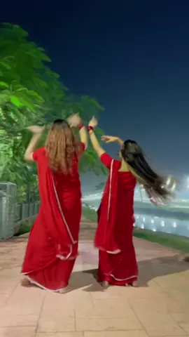 Shanti x Peraa ❤️‍🔥 #peraaa #trend #tiktokbd #unfreezemyacount #fypシ #dance #chammakchallo 