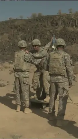 How to install a 120mm mortar easily #military #army #weapons #mortar