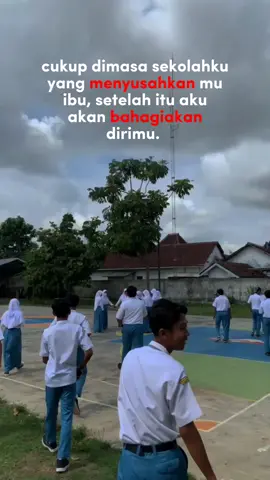tunggu anakmu ini sukses Buu🤲#CapCut #fypシ゚viral #ibuhebat #storywa #lumajang_jawatimur 