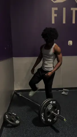 #GymTok #gymbro #gymrat #backdayworkout 