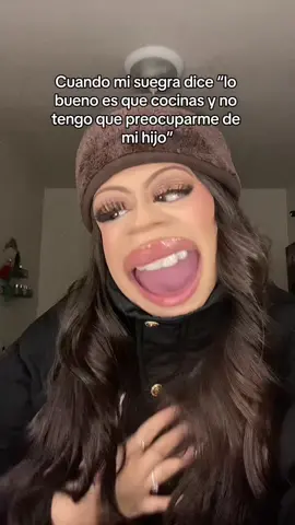 He cooks for me😈🫦 #cook #cooking #fyp #funny #trend #laughing #mexican #bf #gf #couples #suegra 