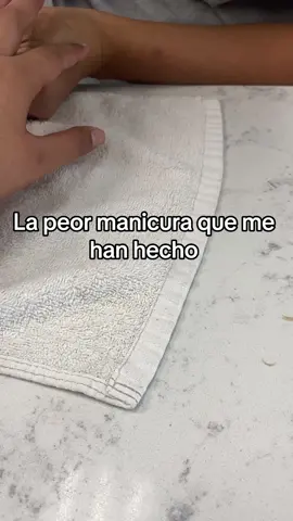 La peor manicura 😭