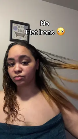 This is my new fav toy for sure 🩷😍 and its pinkkkk - im sure they got a cyber monday deal going on for you guys #fyp #MomsofTikTok #cybermonday #pritech #hotairbrush #hotairbrushdryer #hairhacks #viral #trending 