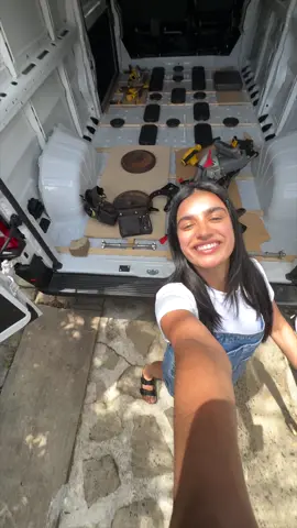 SO IMPORTANT! Insulation & kilmat DAY #vanbuild #vanlife #Vlog