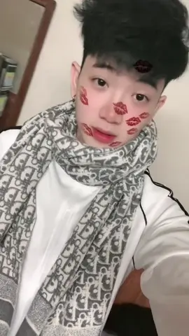 Chiếc khăn gió ấm🤍  #capcut #xh 