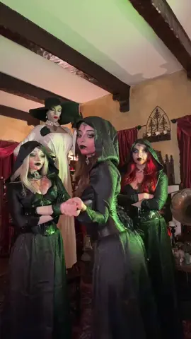 what we do in the castle when no one is looking #residentevil  #ladydimitrescu  #cassandradimitrescu  #trending  #viral