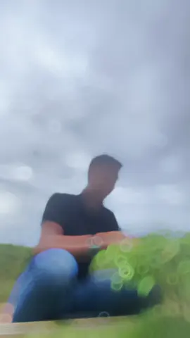 assalamualaikum ayang, saya datang ni, harini dah genap 40 hari awak tinggalkan saya dan semua, sayang saya rindu nak tengok senyum awak, suara awak, perangai awak, tapi saya tahu allah pinjamkan awak dekat saya semuanya ada hikmah, terima kasih cinta sebab awak selalu bantu saya waktu awak ada dulu, terima kasih sebab awak tak pernah mengeluh bila awak bantu saya, sayang? dulu selalu awak pesan dekat saya “kalau awak dah takde nanti jangan lupa datang rumah baru awak” tapi dulu saya gelak sebab tak percaya kan tapi skrang saya faham kenapa nayang cakap macamtu😅,harini genap 40 hari awak pergi, saya bawak bekal sikit untuk awakni, alfatihah cinta saya❤️ saffiya khairina bt mohammad nazir🤲🏻 semoga awak sentiasa dibawah lindungan allah swt dan ditempatkan kalangan orang ii yang beriman dan beramal soleh, allahumma amin🤲🏻@ur cinta 💋 