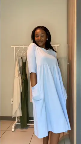 Still haven’t downloaded the new WISI-Oi app?! Here’s some of the features in the app that really sold me into being part of their community ❤️♻️. Plus they charge zero commission till the end of the year.  #wisioi #circularfashion #thriftstoresouthafrica #circularfashion #fyp #fashion #nokothrifts #slowfashiontiktok #viraltiktok 