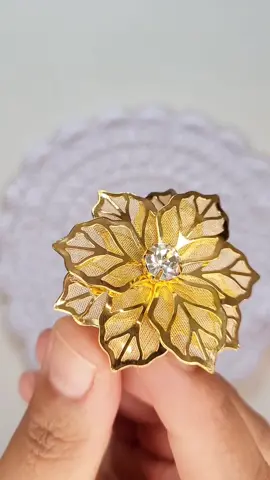 Gente, para tudo para este porta guardanapo da @SHEIN ! Já coloquei mais um kit no meu carrinho. É simplesmente lindo! #mesaposta #meseirasdobrasil #comprinhasenxoval #meseiras #achadinhos #comprinhasenxoval #casaarrumada #donadecasa #shein #comprinhasshein #sheincasa 