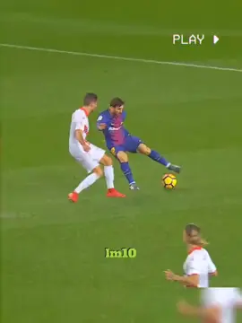 Messi dribbling 2019 🥶🤯#messi #lionelmessi #dribbling #skills #fyp #viral 