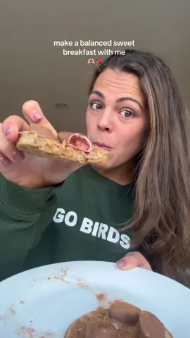 the chocolate strawberry >>> #trufru #trufruluv #parfaitpoppers #chocolatefruit #sweettreats #breakfast #makebreakfastwithme 