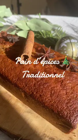 🎄❅ Pain d’Épices Traditionnel - Recette 1 Fêtes de fin d’année Ingrédients (moule à cake standard 25x8cm) : 125g de farine de blé (T45) 125g de farine de seigle 50g de poudre d’amande 240g de miel chauffé 120g de marmelade d’orange amère 20g de cassonade 80g de beurre fondu 110ml de lait infusé (4 étoiles de badiane + 1 bâton de cannelle) 2 œufs 1 sachet de levure chimique (11g) 1 cuillère à café de bicarbonate alimentaire 1/2 cuillère à café de sel 1 cuillère à café de mélange 4 épices (cannelle, gingembre, girofle, muscade) 1 cuillère à café de cannelle en poudre 4 étoiles de badiane 1 bâton de cannelle 50g d’écorces d’oranges confites (facultatif) Étapes  1️⃣ Infuser le lait avec les étoiles de badiane et le bâton de cannelle. 2️⃣ Tamiser et mélanger les farines, la poudre d’amande, les épices, le bicarbonate, le sel. 3️⃣ Incorporer le miel, la marmelade, la cassonade, puis les œufs. 4️⃣ Ajouter le lait infusé, le beurre fondu et mélanger 5️⃣ Verser dans un moule chemisé et cuire à 175°C pendant 45-50 minutes. Se conserve jusqu’à 15 jours dans du film alimentaire à l’abri de l’humidité  Dégustez en version sucrée ou salée  Bon appétit et Bessaha w Raha 🍽️ #recettedenoel #christmasrecipes #gingerbread #paindepices #recettedenoël #recettedefete #gateaunoel #recettetraditionnelle #tiktoknoel 
