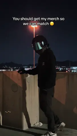 Let’s have matching hoodies 🫶😩                    #r7 #yamahar7 #yamaha #motorcycle #fy #fyp #biketok #BookTok 