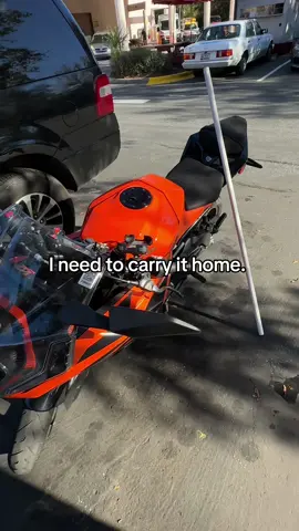 ..shoulda seen me get the tree home! #motorcyclesoftiktok #motochristmas #bikerhumor 