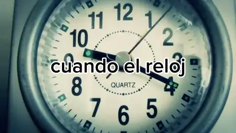 #CapCut #cuando el reloj marca las 12 las calaveras se desconocen#humor 