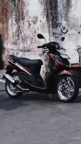 Allhamdulillah sudah beres lagi proses restorasi unit mio smile 2009, unit kiriman dari surabaya ! Review detailnya sudah tayang di YT chanel BADAS GARAGE Terimaksih sudah sabar menunggu  #mio #miosporty #miomodifikasi #mioproper #mioroadrace #mio5tl #miorestorasi #mioracing #mioracer #miohedon #sunmory #restomod #miolangkat_official #mio200cc #mioroadrace #mionizer #mionizer_official #miogalery #miosportyindonesia #miosportymodifikasi #miosportythailook #restomod #restorasimodif #mioproper #mionizer_official #fyp #fypシ #badasgarage #badasgank 