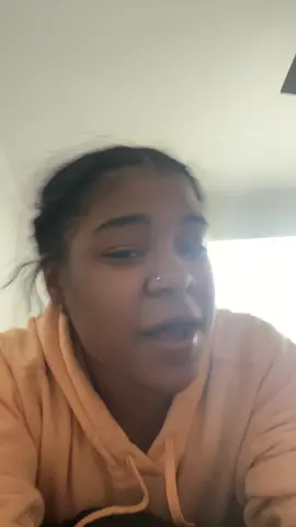 Dont be mad cause your baby was saying cheeto to everything ✌🏽 mines built different 