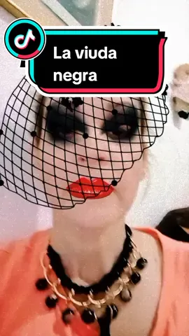 #viudanegra #envenenamientonoseloqueriatomar #ydequemuriosumarido #dayanaclavo #humornegro #memes #humorista 