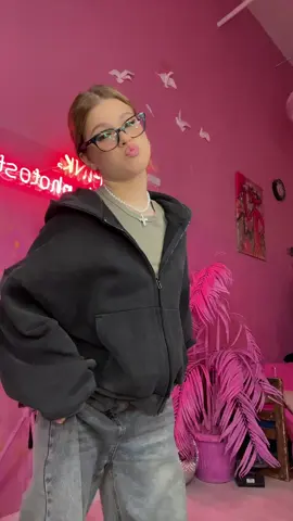 скоро еще брекеты будут🤫