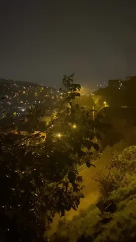 #yağmur #yıldırım #gökgürültüsü #gece 