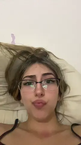 Reclamando do tiktok no tiktok😍