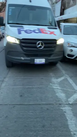 ENVIOS SEGUROS Y CONFIABLES 💯A TODO MEX Y USA 🇺🇸🇺🇸🇺🇸🇲🇽🇲🇽🇲🇽 #usa_tiktok #usa #fypシ #viral #lunerrodriguez #fedex #fedexusa #paqueteria #envios #clientes #parati #botas #boots 