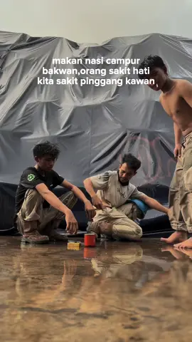 Slebeww, info tukang urut 🗿😁#fypシ #imipmorowalisulteng #HCAI🔥 #masukberandafyp #anakrantau #semangatberjuangrupiah #pekerjakeras #pypdongggggggg 