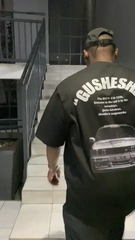 #gusheshe #rustenburgtiktokers #rustenburgtiktokers🇿🇦🇿🇦🇿🇦 #localbrand #shebeshxt #skomota #viral #fashion 