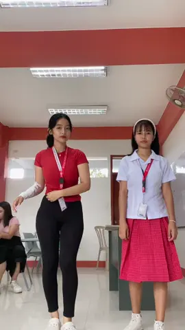 intrams na may konting project