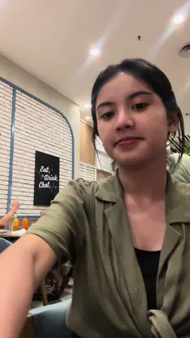 ada yang pernah cobain coin moza ga? enakan?!