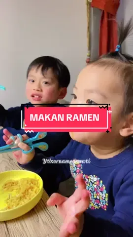 Membalas @Nurul Malichah lagi pada makan ramen bestie#masyaallahtabarakkallah#natsuki#ritsuki#sengelingrits 