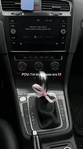 Bows make everything cuter 🎀 #girlythings #pinkaesthetic #bowsoneverything #bowsoncar 
