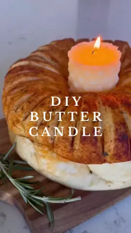DIY Butter Candle 🧈🍞✨ #DIY #buttercandle #breadtok #LearnOnTikTok #holidaycountdown #appetizer #holiday #christmas #butter #buttertok #candlemaking #candletok #recipesoftiktok #FoodTok #asmr #fyp 