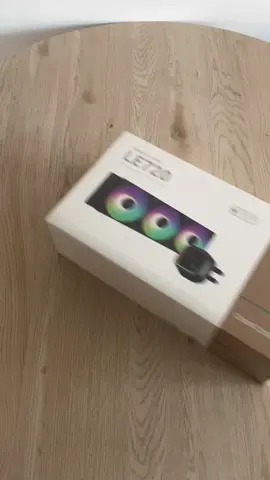 Unboxing the brand-new DeepCool LE720 liquid cooler🌊 This AIO liquid cooler looks very good and ensures cool temperatures for you CPU❄️ #deepcool #intel #intelcpu #msi #msigaming #geforce #geforcertx #cpu #gpu #pc #pcgaming #gaming #GamingSetup #gamingpc #gamingcommunity #pcbuild #pcbuilds #lianli #gigabyte #deepcool #rgb #rgblights #corsair #samsung #thermaltake #psu #rgbismus #grigobyte #grigobytebuilds 