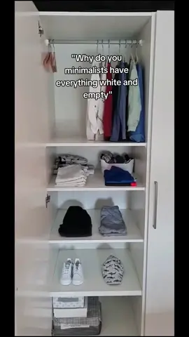 cluttered home stresses the he'll out of me. I love my wmpty cupboards and the space in my house 🙌 so freeing and stress free 🫶 We much rather focus on traveling and exploring the world instead of buying items  #declutter #happiness_lifestyle #simplifyyourlife #simplelife #minimalismo #minimalistic #decluttering #declutteringtipsandhacks #declutteringtips #minimalism #minimal #minimalist #minimalizm #simplify #simpleliving #minimalstyle 