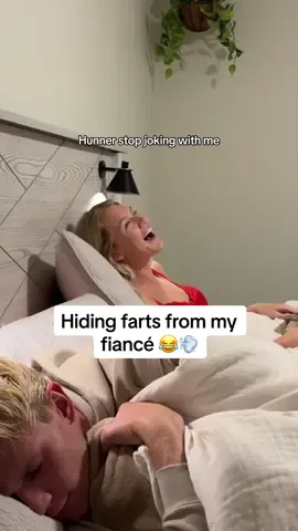 Shouldn’t have had those beans 😂💨 #couple #couplescomedy #reaction #fy #foryou #funny #Relationship #prank 