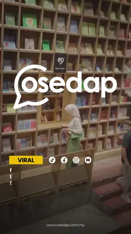 Ezzrin Loy telah memuat naik satu video bersama Rose di akaun TikToknya. Melalui hantaran di TikTok, Ezzrin Loy atau nama sebenarnya Ahmad Ezzrin Loy Ahmad Sabr, memuat naik video tersebut sempena ulang tahun ke-25 Sharifah Rose. Pelakon berusia 26 tahun itu meninggalkan ucapan 'Selamat Hari Jadi' kepada Rose  Jom baca article penuh di website osedap! tekan link dekat bio sekarang Sumber : @ohbulanofficial (Website) Untuk kredit atau apa2 berkaitan video, boleh DM min dulu ye 🥰 #osedapdotcom #sharifahrose #ezzrinloy #bercinta #gossip #fyp  #videoviral #happybirthday #sweetcouple