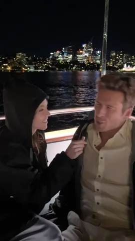 Soooo…who’s the bear? 👀 Sydney Sweeney and Glen Powell star in #AnyoneButYou, coming exclusively to cinemas this Boxing Day. #SydneySweeney #glenpowell