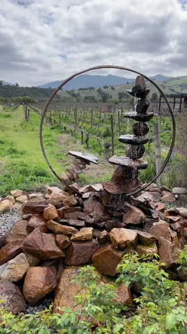 Vistando la Viña Montes en Santa Cruz. Una de las mejores que he visitado 🍷☀️ #montes #viña #santacruz #mejorviña 