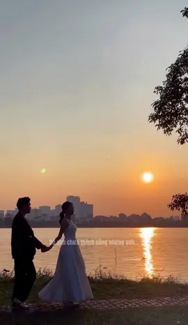 Hạnh phúc của anh đơn giản lắm chỉ cần có em ở bên cạnh! #caunoihay #nhạcchill #nhactinhyeu #ngontinh #tinhyeulangmang #hanhphucbenem #wedding 