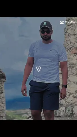 A mi compañero de vida y amor eterno, en tu cumpleaños deseo que cada sueño y deseo tuyo se hagan realidad. ¡Feliz cumpleaños mi amor!🥳🥳🥳🥰🥰😍😍😍😍