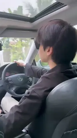 Dunk as your personal driver/boyfriend😻 #joongdunk #dunknatachai #joongarchen 