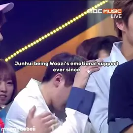 Junhoon’s friendship 🥹💗 #junhui #woozi #fyp #fypシ゚viral #kpop #seventeen #seventeen17_official #moonbaobeii #xyzbca #wenjunhui #leejihoon 