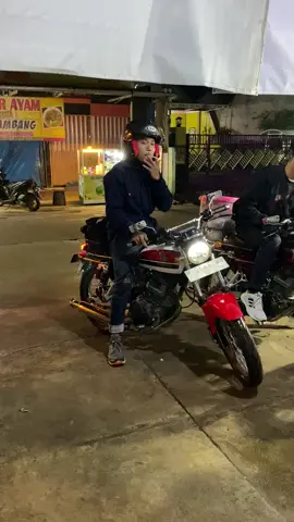 mohon pantauane bolo 2 nyawa 2 kuda besi dari Jepara menuju malang #cb #cb2desember #cbsundullangit #malang 