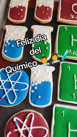 aún no son perfectas pero vamos por buen camino 🤗 muchas felicidades a todos los Químicos!! 🧪👩‍⚕️👨‍⚕️ si conocen a uno dale un abrazo siempre están estresados 😅