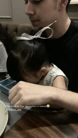 yaya gemes bnget, tp yg di belakang yaya gk kalah gemesin 😍 #fadialaydrus #fadi #nauraayu #naura #fadinaura #kinanaliza #kinanozamaelfatih #alizashaqueenaiqala #santripilihanbunda #santripilihanbundatheseries #santripilihanbundawattpad #abcxyz #fyp #fypシ #couple #couplegoals #CapCut 