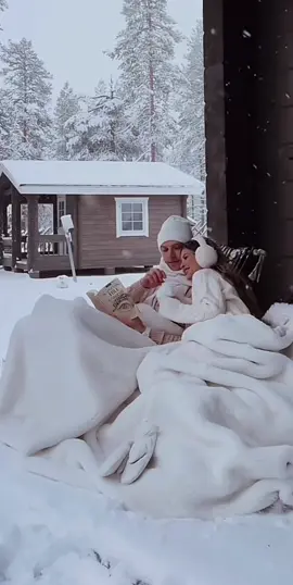 🌨️💕 #fypシ #moment #life #together #foryou #videos #repost #like #foyyyyyyyyyyyyyyyyyyyyyyyyyyyyyyy #hug #foryoupage #forever #Love #couple #Relationship #kiss #storytime #snow #lovely #cold #holydays #christmas #song #cute #quotes #winter 
