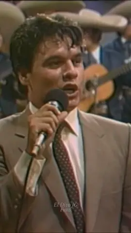 🎼 Juan Gabriel - La Farsante (En Vivo)  #juangabriel #eldivodejuarez #juanga #mexico #lolabeltran #foryou #parati #fyp #trending #divo #tiktok #music #viral #paratii 
