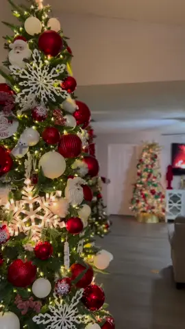#christmascountdown #christmas #homedecor #fyp #foryou #foryoupage #chrismasdecorations #explore #chrismasdecorations #christmasdecor #WeekendVibes #organizedhome 